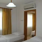 Ξενοδοχείο Lale 3*