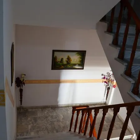 Lale Szálloda 3*