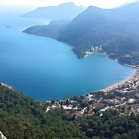 Lale Мармарис